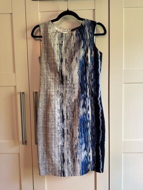 Tahari Gray & Blue Textured Sheath Dress